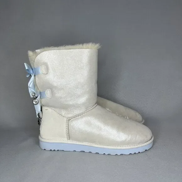Women's 9 UGG Boots Bailey Bow I DO Crystal Shimmer White Silver Baby Blue RARE - Picture 5 of 16